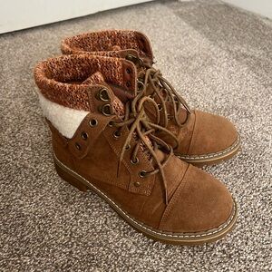 Brown Suede Ankle Boots with Knit Cuff